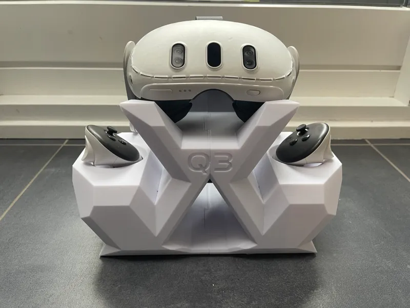 Meta Quest 2/3 headset on a printed stand
